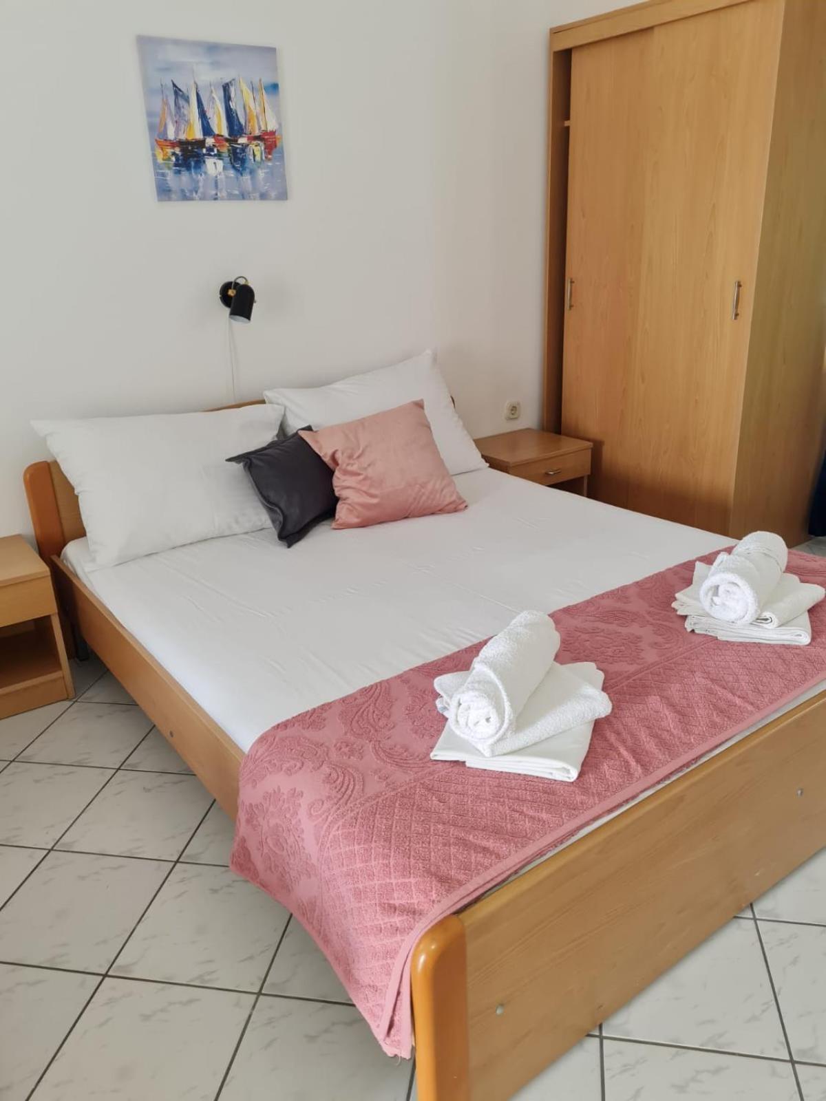 Iva Apartments Podaca Bagian luar foto